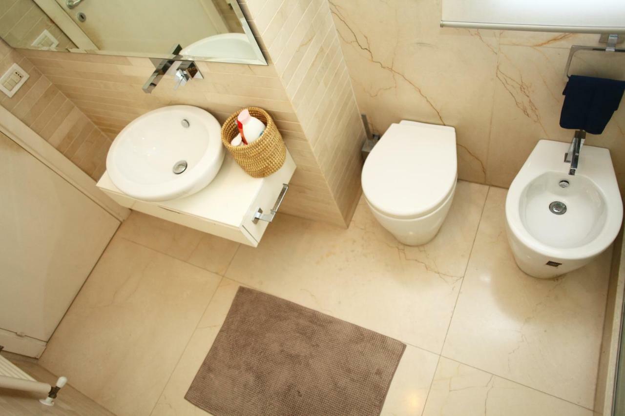 Venere 43 Apartment ตราปานี ภายนอก รูปภาพ